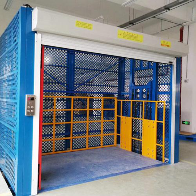 西平导轨式升降货梯